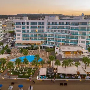 4* Hotell Vrissaki