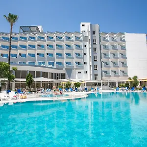 3* Hotell Papouis